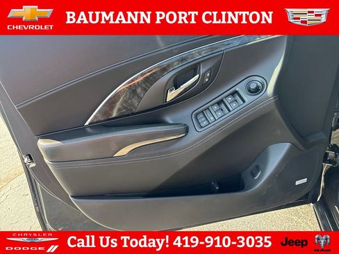 Used 2015 Buick LaCrosse Leather FWD image 11