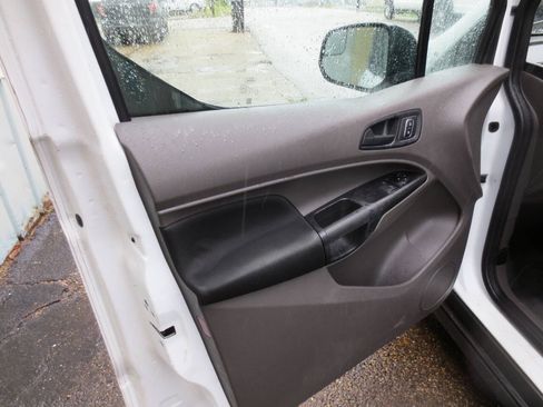 Used 2020 Ford Transit Connect XL FWD image 8