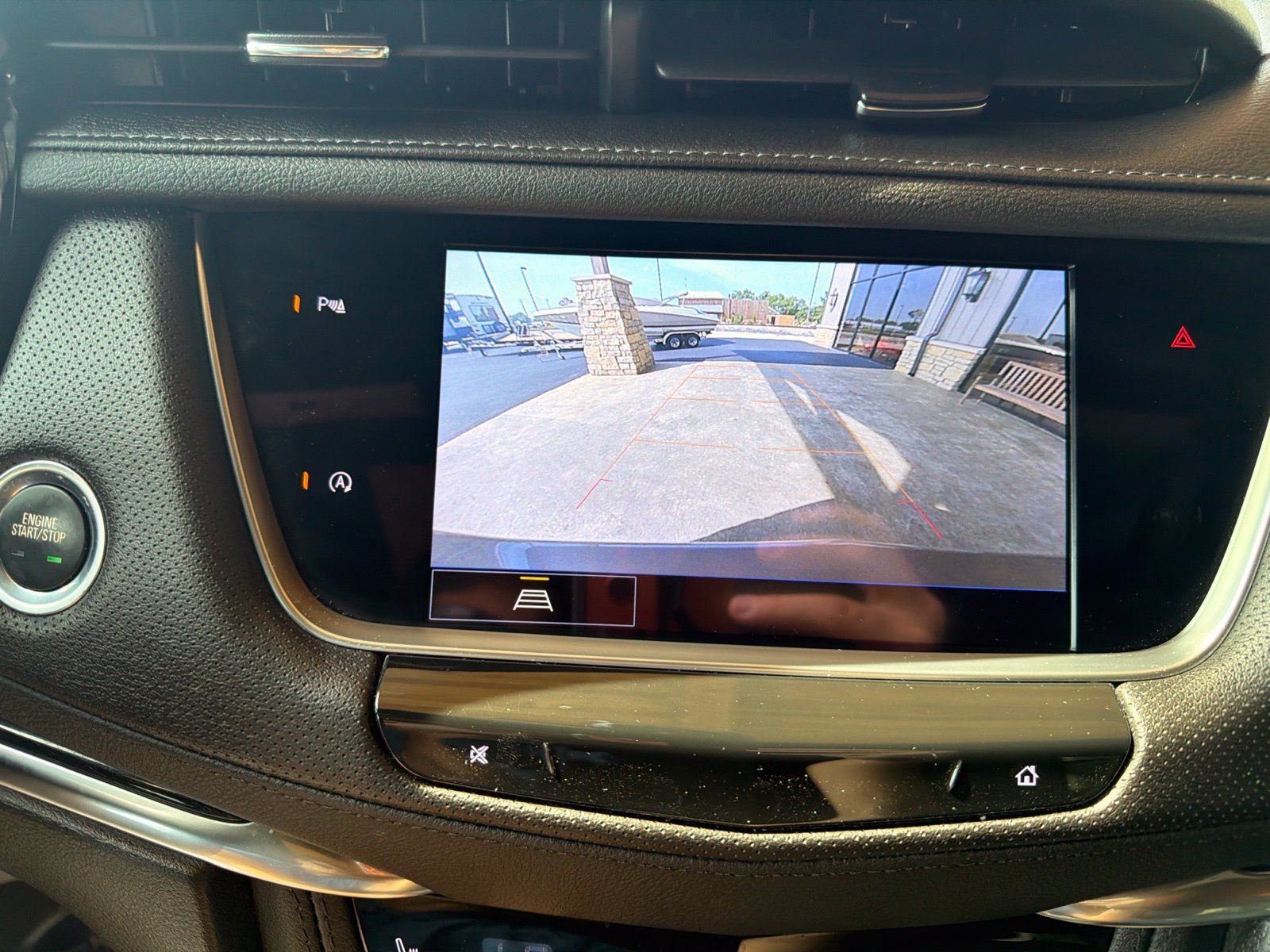 Used 2022 Cadillac XT5 Premium Luxury w/ LPO, Floor Liner Package AWD/4WD image 17