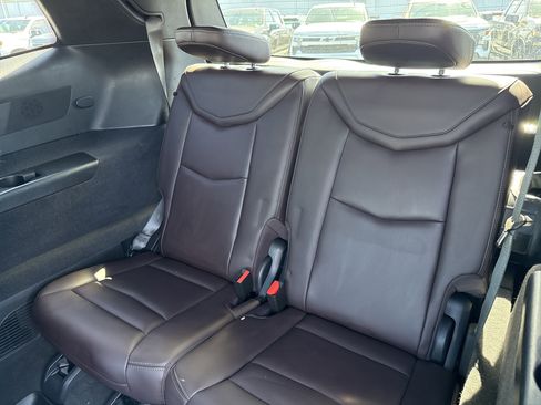 Used 2020 Cadillac XT6 Premium Luxury image 31