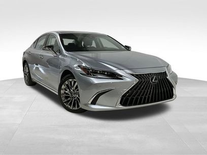 Certified 2025 Lexus ES 300h w/ Ultra Luxury Package