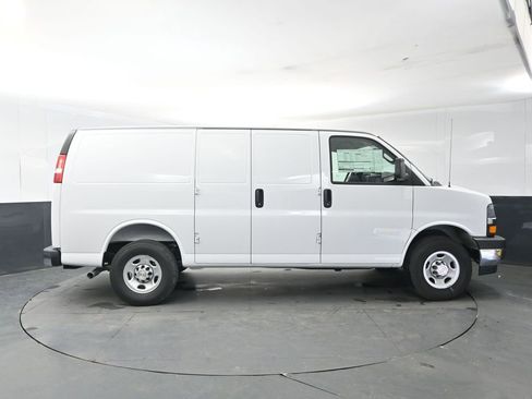 New 2025 Chevrolet Express 2500 w/ Driver Convenience Package RWD image 6