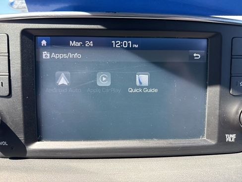 Used 2020 Hyundai Santa Fe SE image 29