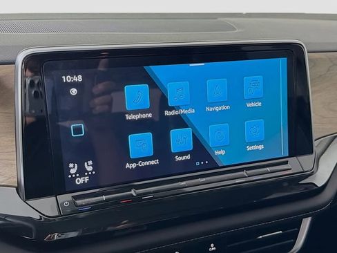 New 2025 Volkswagen Atlas SE image 15