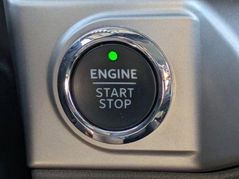 Used 2022 Ford F150 XLT w/ Equipment Group 302A High image 25