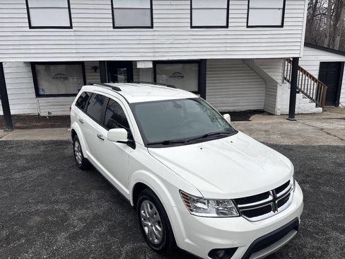 Used 2019 Dodge Journey SE w/ Connectivity Group image 38