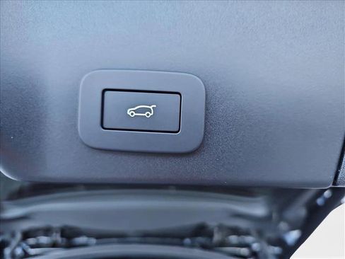 New 2026 Land Rover Range Rover Evoque S image 13