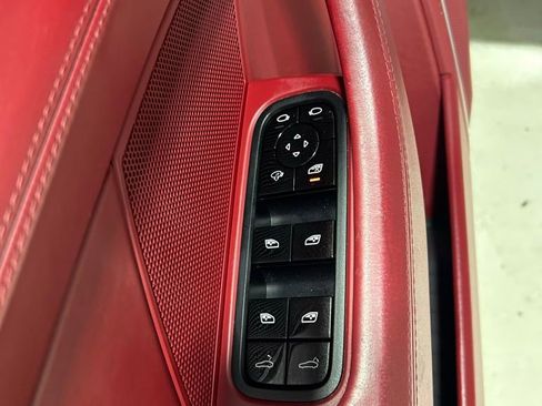 Used 2018 Porsche Panamera 4S w/ Premium Package Plus AWD/4WD image 12