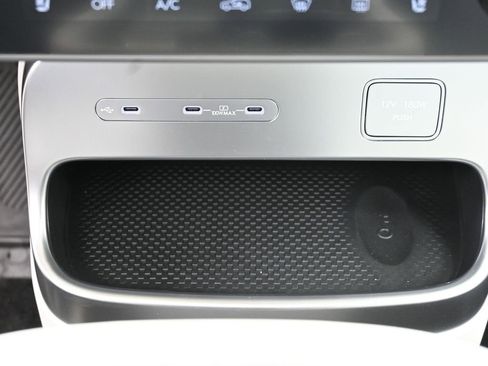 New 2026 Hyundai Ioniq 9 SEL image 34