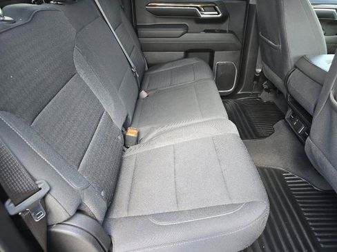 Used 2023 Chevrolet Silverado 1500 LT AWD/4WD image 26