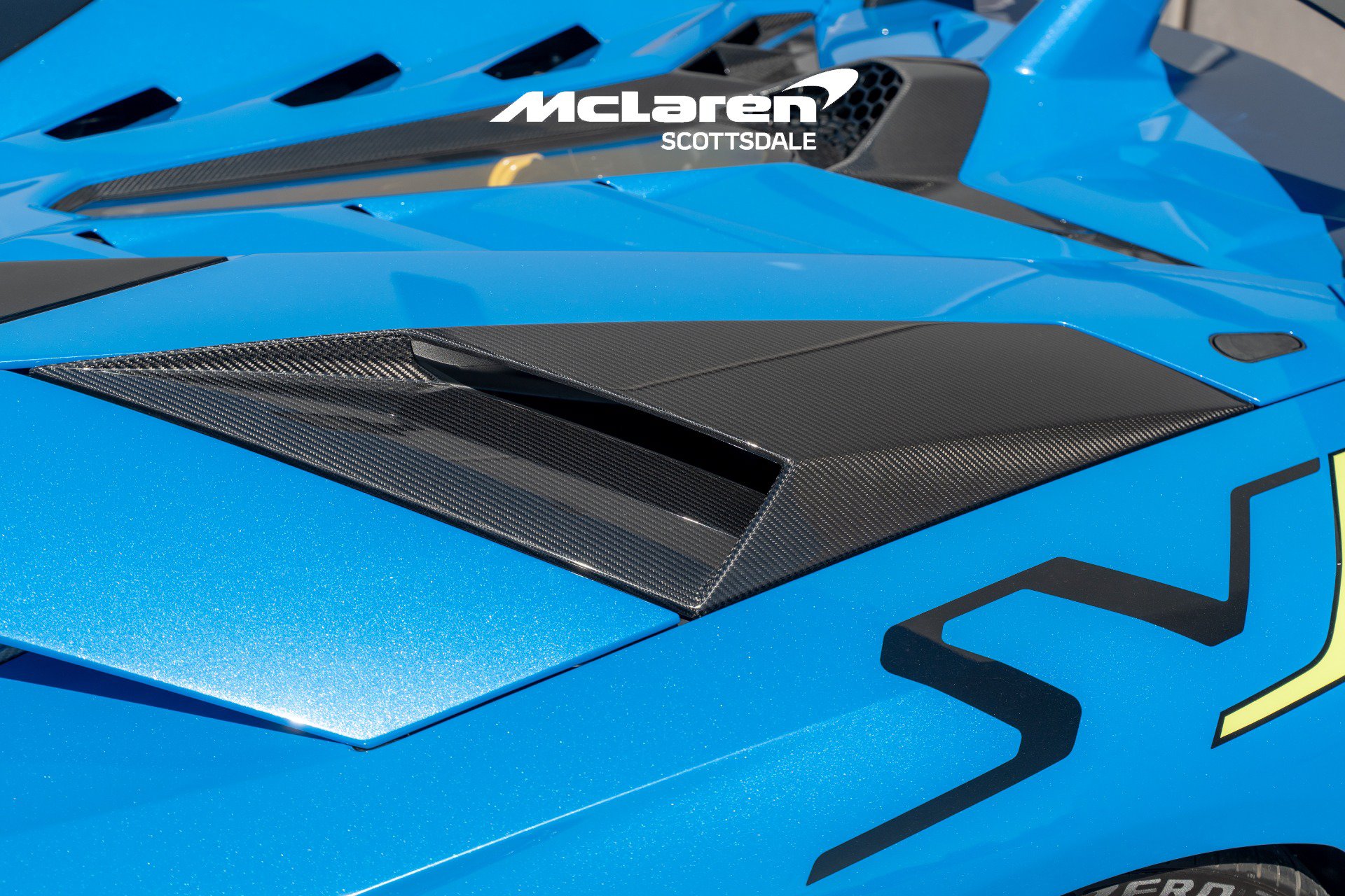 Used 2021 Lamborghini Aventador SVJ AWD/4WD image 28