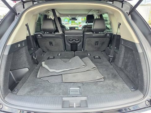 Used 2023 Acura MDX SH-AWD w/ Technology Package image 17
