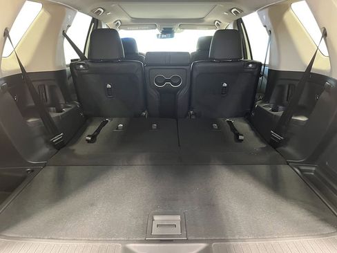 New 2025 Honda Pilot Touring image 25