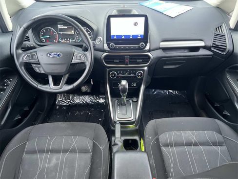 Used 2020 Ford EcoSport SE image 3