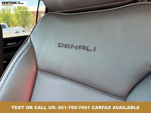 Used 2025 GMC Yukon XL Denali AWD/4WD image 29