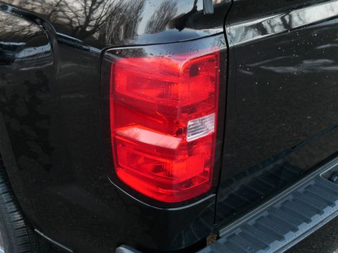 Used 2015 Chevrolet Silverado 1500 LTZ Z71 image 17