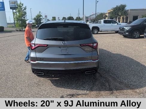 Used 2024 Acura MDX SH-AWD w/ Advance Package image 19
