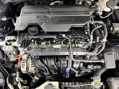 Used 2022 Hyundai Elantra SEL FWD image 39