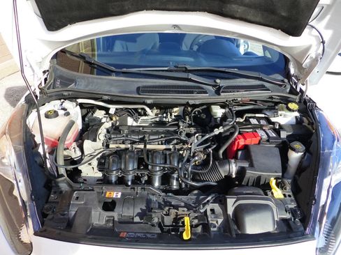 Used 2018 Ford Fiesta SE image 16