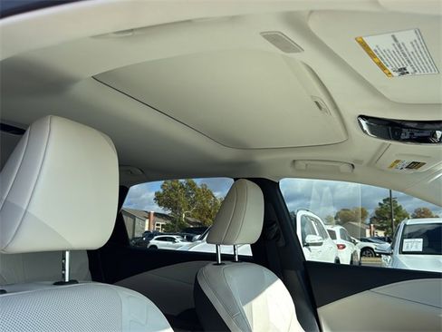 Used 2023 Lexus RX 350 Premium image 27