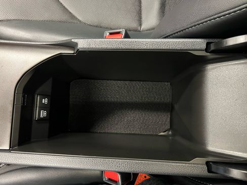 Used 2024 Toyota Camry XSE image 23