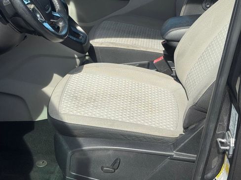 Used 2019 Ford Transit Connect XLT w/ Trailer Tow Package image 9