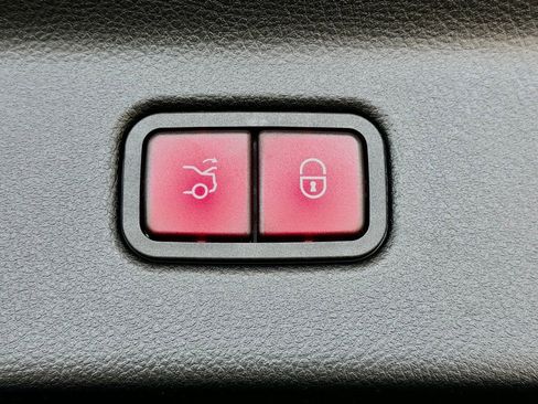 New 2026 Mercedes-Benz Maybach S 580 4MATIC image 13