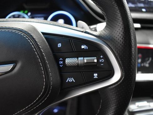 Used 2023 Genesis GV70 2.5T Sport Prestige w/ Sport Prestige Package image 31