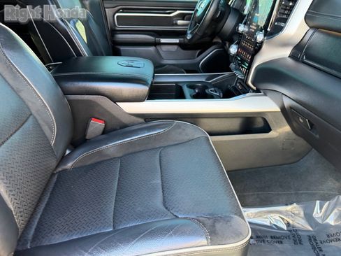 Used 2019 RAM 1500 Laramie w/ Sport Appearance Package image 11