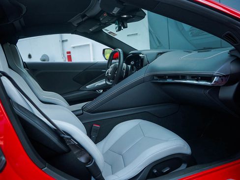 Used 2020 Chevrolet Corvette Stingray Coupe w/ Z51 Performance Package RWD image 19