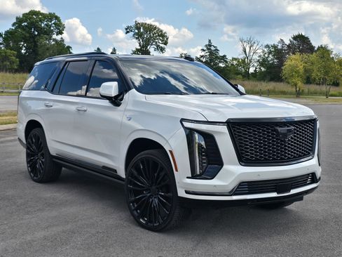 Used 2025 Cadillac Escalade Sport w/ Touring Package AWD/4WD image 1
