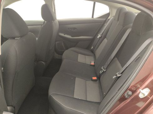 Used 2024 Nissan Sentra SV FWD image 18