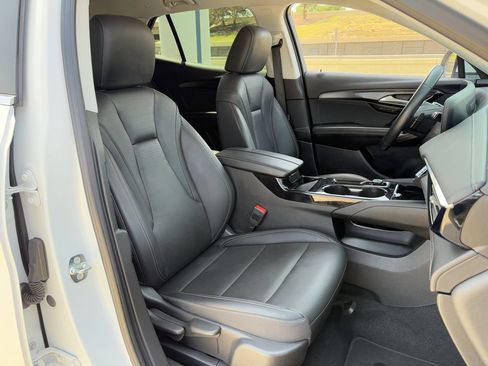 Used 2024 Buick Envision Preferred AWD/4WD image 31