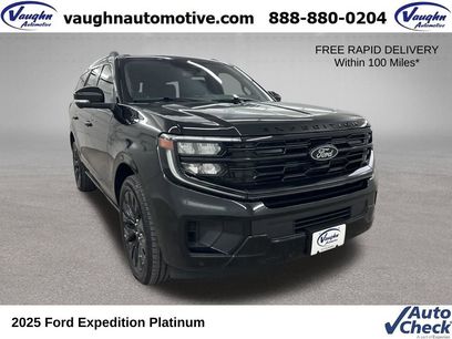 Used 2025 Ford Expedition Platinum w/ Stealth Appearance Package