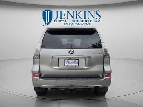 Used 2020 Lexus GX 460 Premium w/ Premium Package AWD/4WD image 5