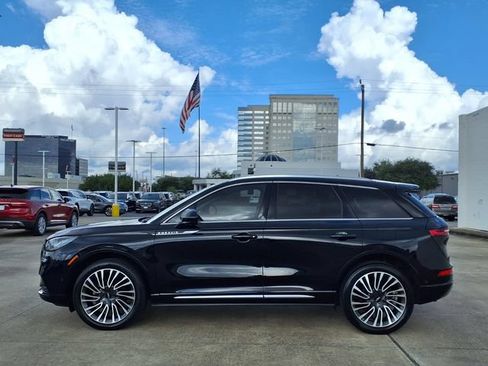 Certified 2022 Lincoln Corsair Reserve w/ Equipment Group 201A AWD/4WD image 24
