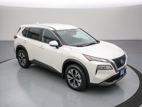 Used 2023 Nissan Rogue SV AWD/4WD image 2