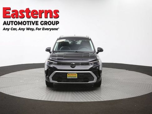Used 2025 Volkswagen Taos SE FWD image 54