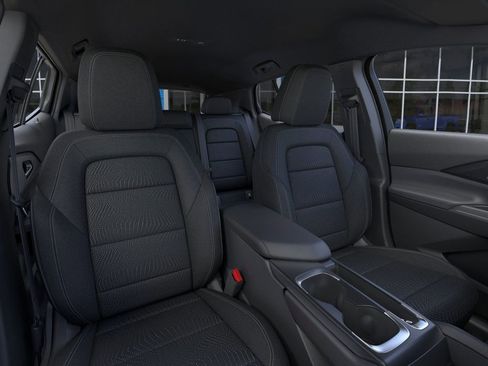 New 2026 Chevrolet Equinox EV LT image 17