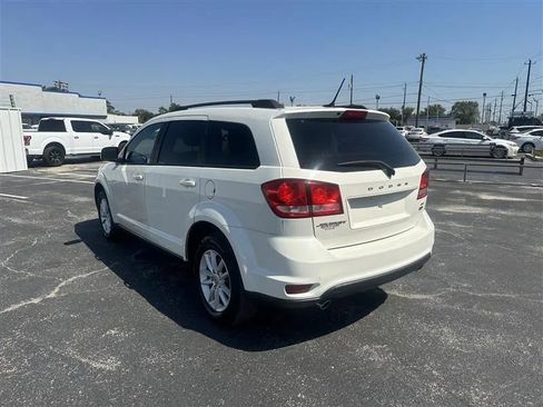 Used 2017 Dodge Journey SXT w/ Comfort/Convenience Group image 7