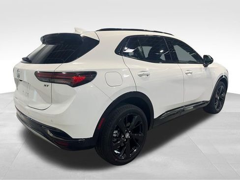 Used 2023 Buick Envision Preferred FWD image 7