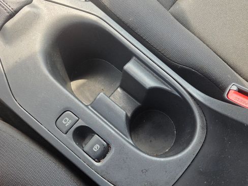 Used 2023 Toyota Corolla LE FWD image 22