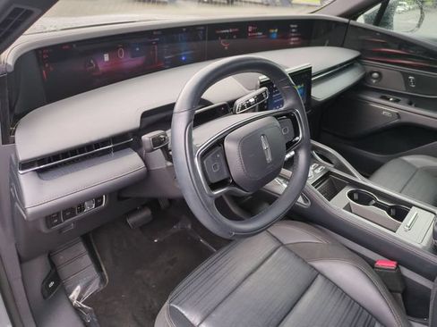 Used 2024 Lincoln Nautilus Reserve w/ Equipment Group 202A AWD/4WD image 16