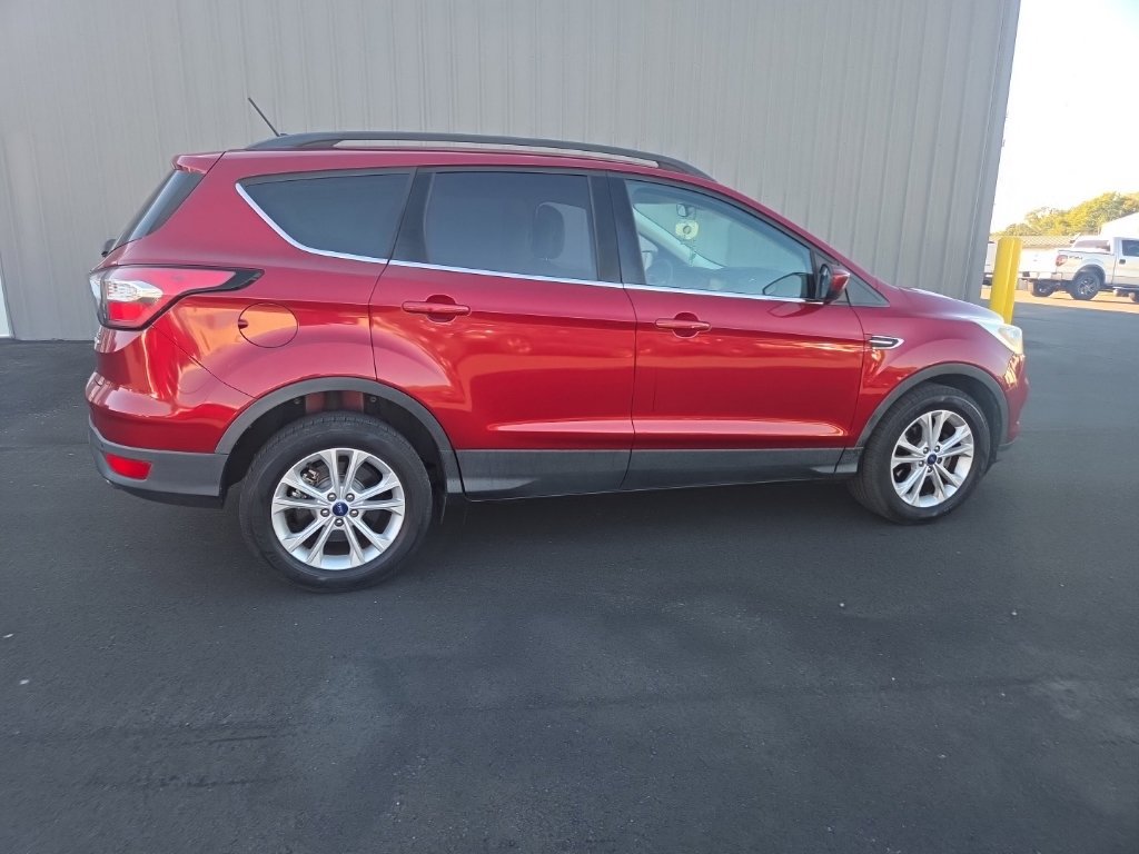Used 2018 Ford Escape SEL FWD image 17