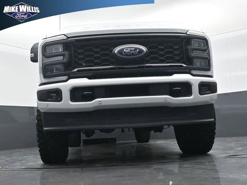 Used 2024 Ford F250 Lariat w/ Lariat Ultimate Package image 18