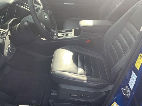 Used 2018 Ford Escape SEL AWD/4WD image 16
