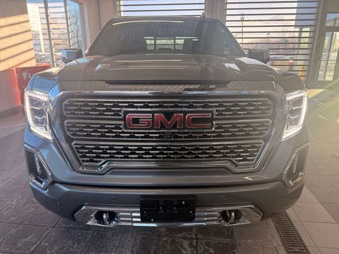 Used 2021 GMC Sierra 1500 Denali w/ Technology Package image 2