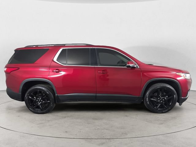 Used 2021 Chevrolet Traverse LT w/ LPO, Black Accent Package AWD/4WD image 4