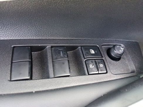 Used 2025 Toyota Corolla FX image 12