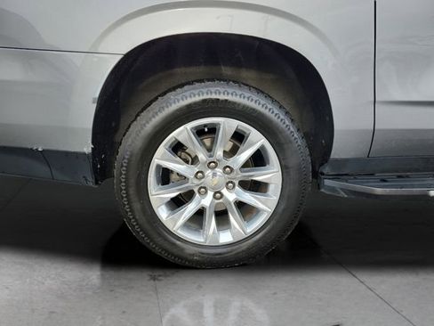 Certified 2023 Chevrolet Suburban Premier image 28